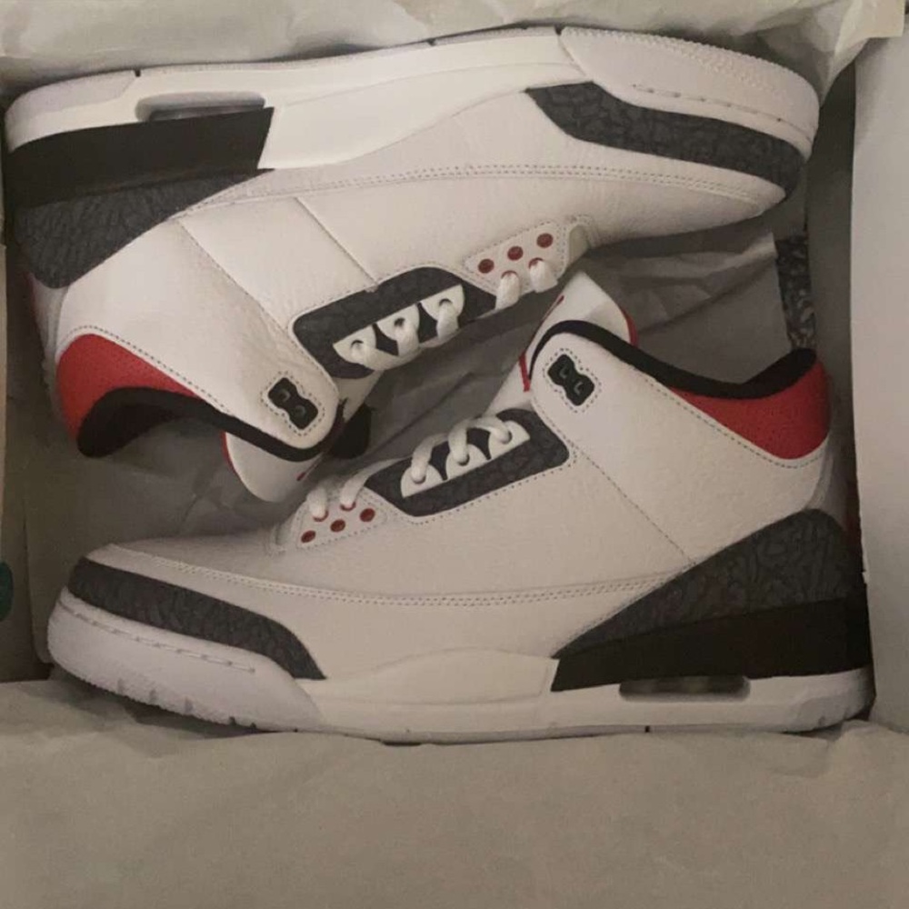 Air Jordan Retro 3 Denim size 11.5 Deadstock